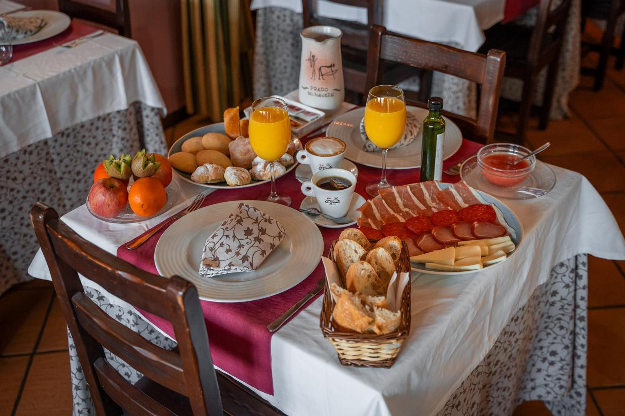 Hotel - Restaurante Prado Del Navazo Albarracín Buitenkant foto